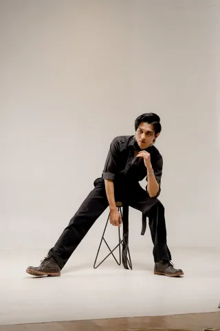 Thumbnail contoh foto single di Vibesroom Studio